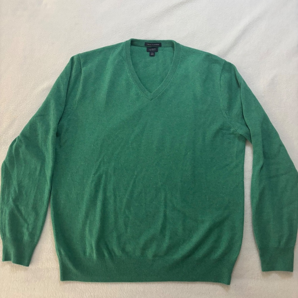 J. Crew Sweater Men's Green Size Large 100% Italian Cashmere V-Neck